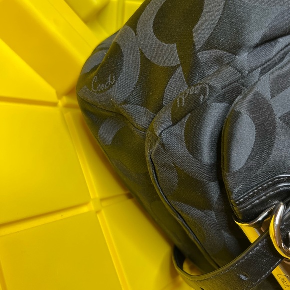 COACH KRISTIN HOBO BAG W/COA- Read Description - Picture 4 of 14